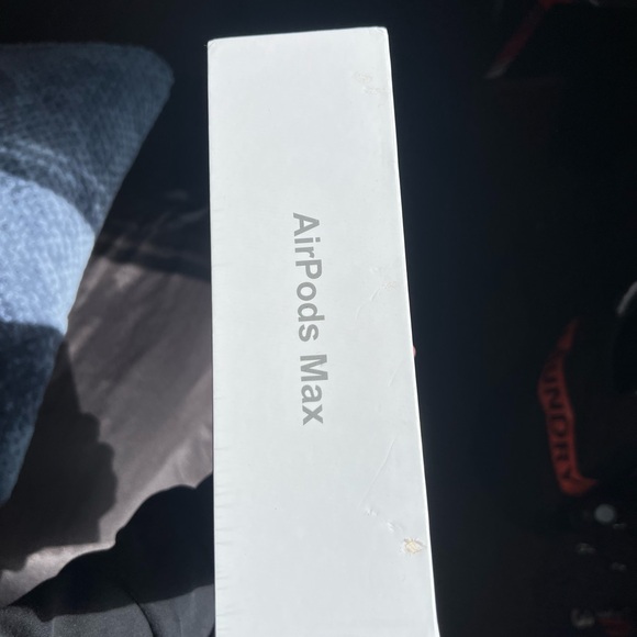 AirPods Max with Smart Case Space Gray (Send Offers) - Picture 2 of 8